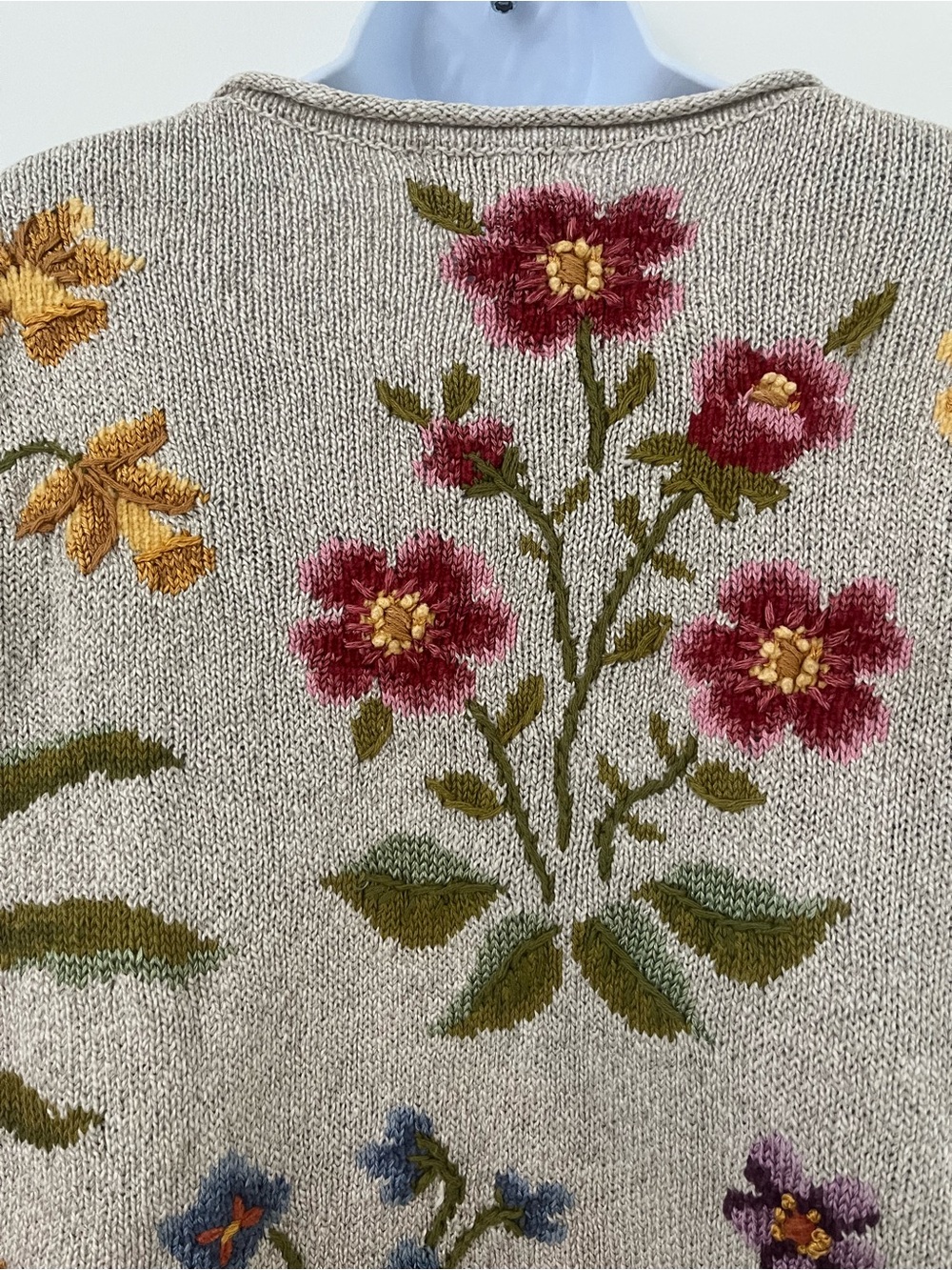 VTG Northern Isles Embroidered Floral Knit Sweater Beige Size Medium Cottagecore - Picture 8 of 14